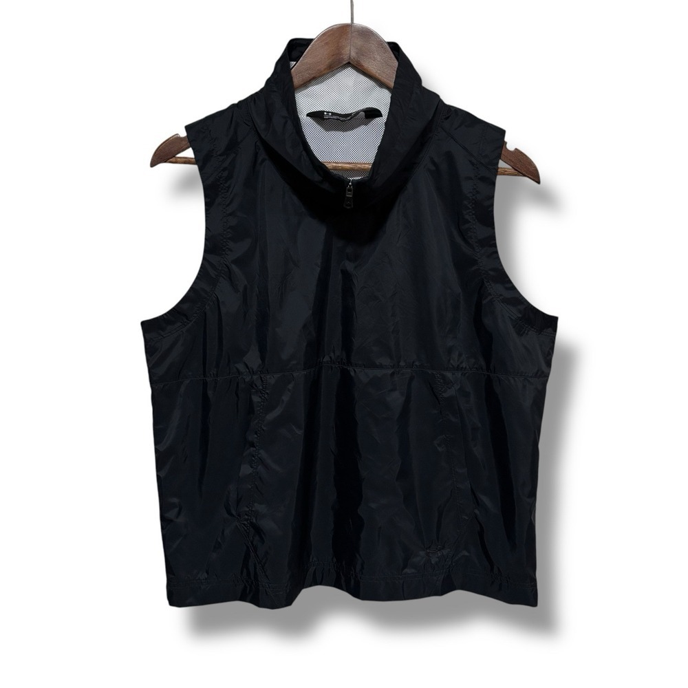 Under Armour Women's 1/4 Zip Pullover Windbreaker Vest Black‎ Size M 20.5 x 23.5
